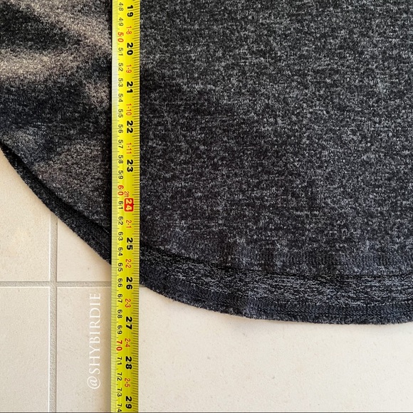 Aerie Plush Hoodie Poncho Cape, Dark Grey - Picture 4 of 9